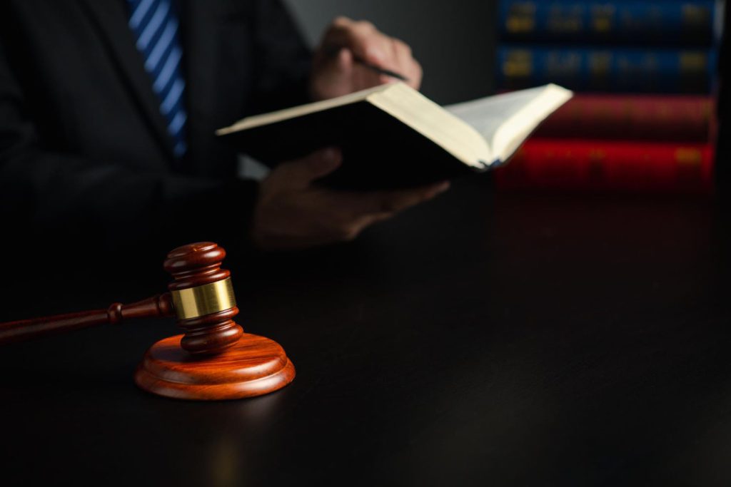 Ubezpieczenie adwokackie to nie tylko ochrona przed kosztami prawnych czy zabezpieczenie finansowe w przypadku sporów sądowych